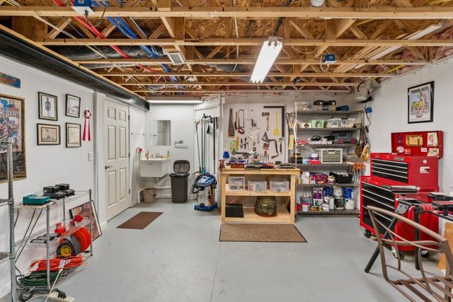 9339 Sand Hill Drive, Grand Blanc, MI 48439