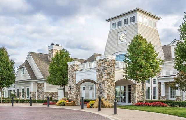 9339 Sand Hill Drive, Grand Blanc, MI 48439
