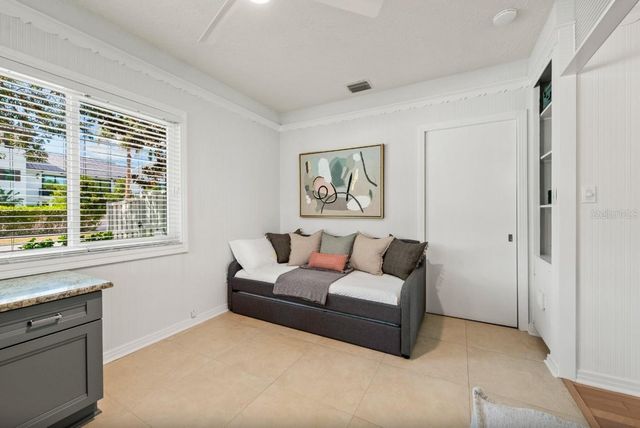 140 S BLVD OF THE PRESIDENTS, Sarasota, FL 34236