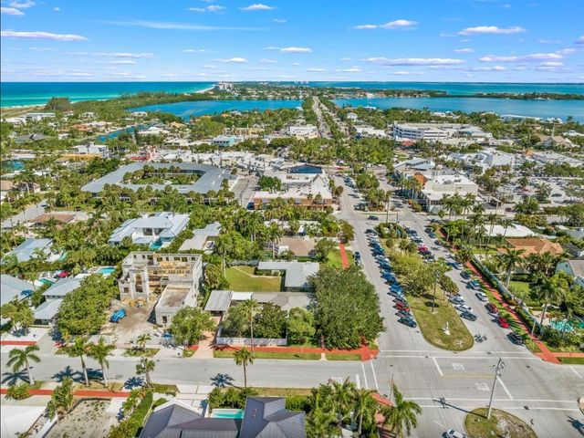 140 S BLVD OF THE PRESIDENTS, Sarasota, FL 34236