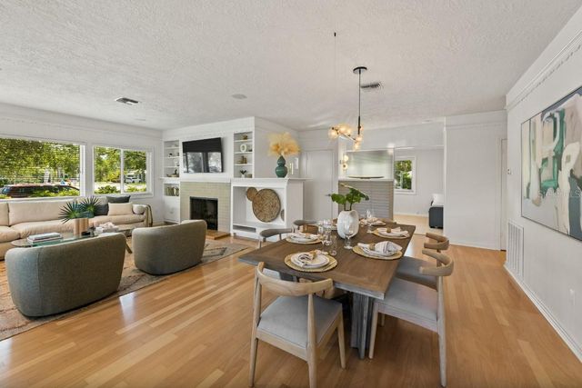 140 S BLVD OF THE PRESIDENTS, Sarasota, FL 34236