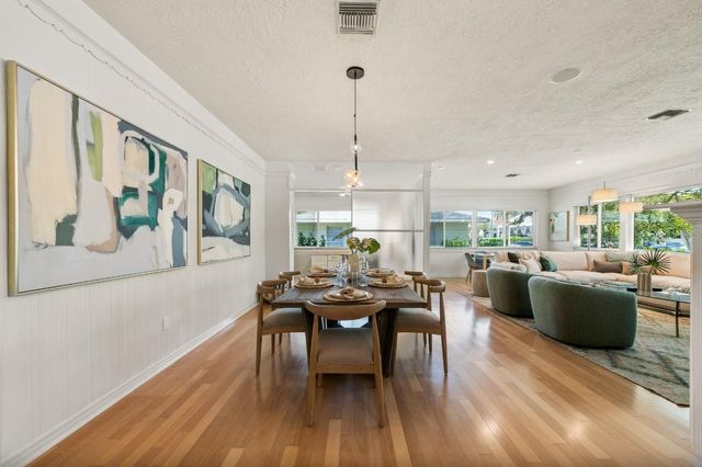 140 S BLVD OF THE PRESIDENTS, Sarasota, FL 34236