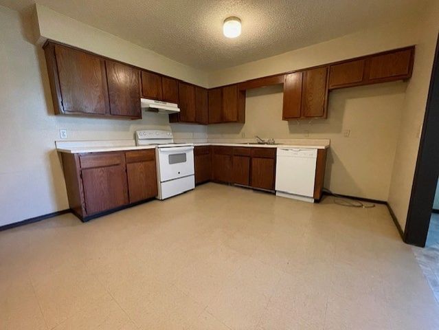 310 N 34th Street, Rogers, AR 72756