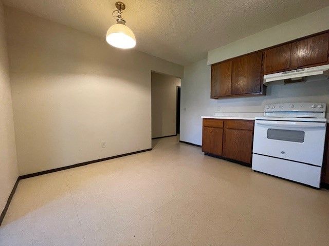 310 N 34th Street, Rogers, AR 72756