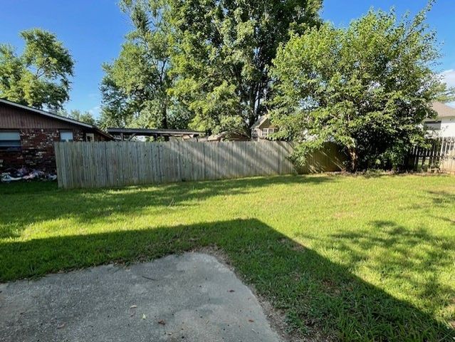310 N 34th Street, Rogers, AR 72756