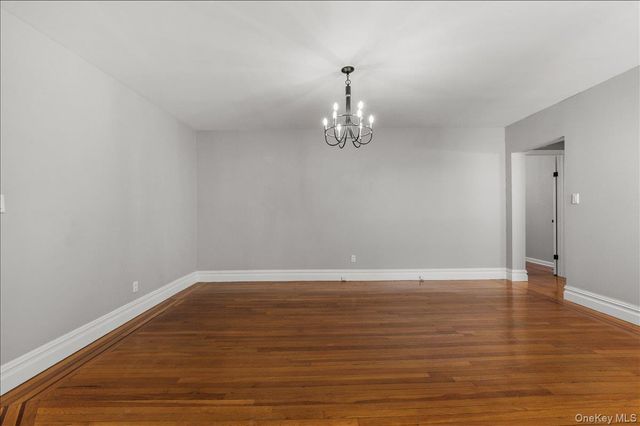 83-52 Talbot Street 6H, Kew Gardens, NY 11415