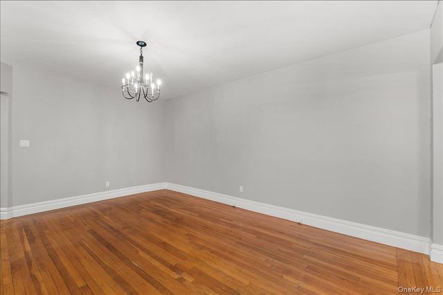 83-52 Talbot Street 6H, Kew Gardens, NY 11415