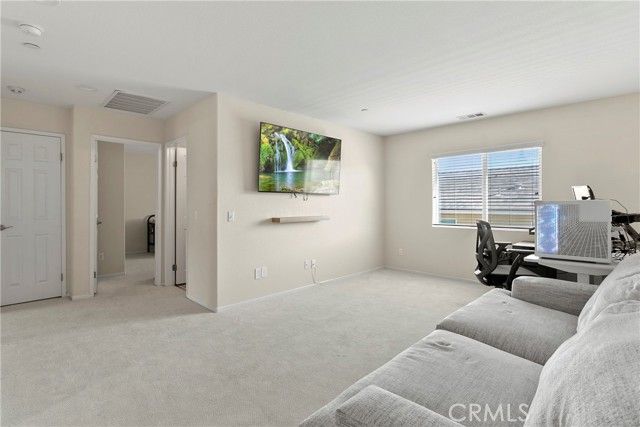 10960 Knoxville Way, Riverside, CA 92503