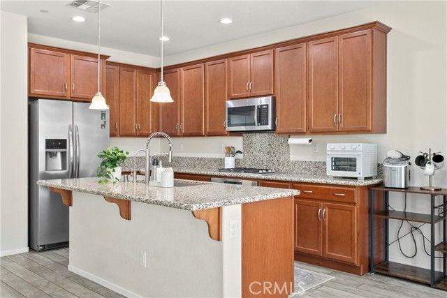 10960 Knoxville Way, Riverside, CA 92503