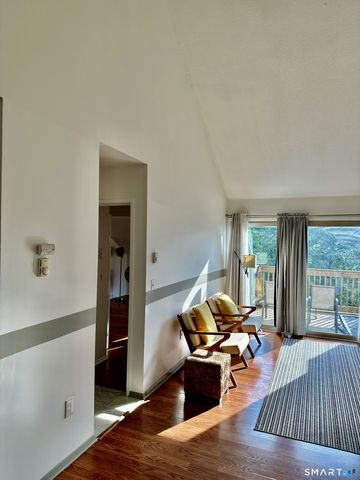 3699 Broadbridge Avenue 330, Stratford, CT 06614