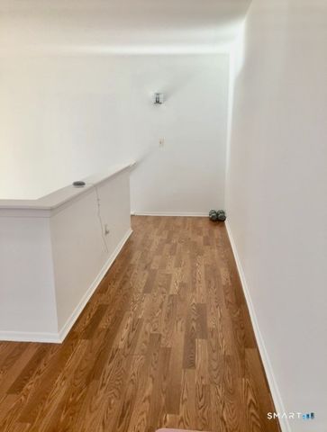 3699 Broadbridge Avenue 330, Stratford, CT 06614