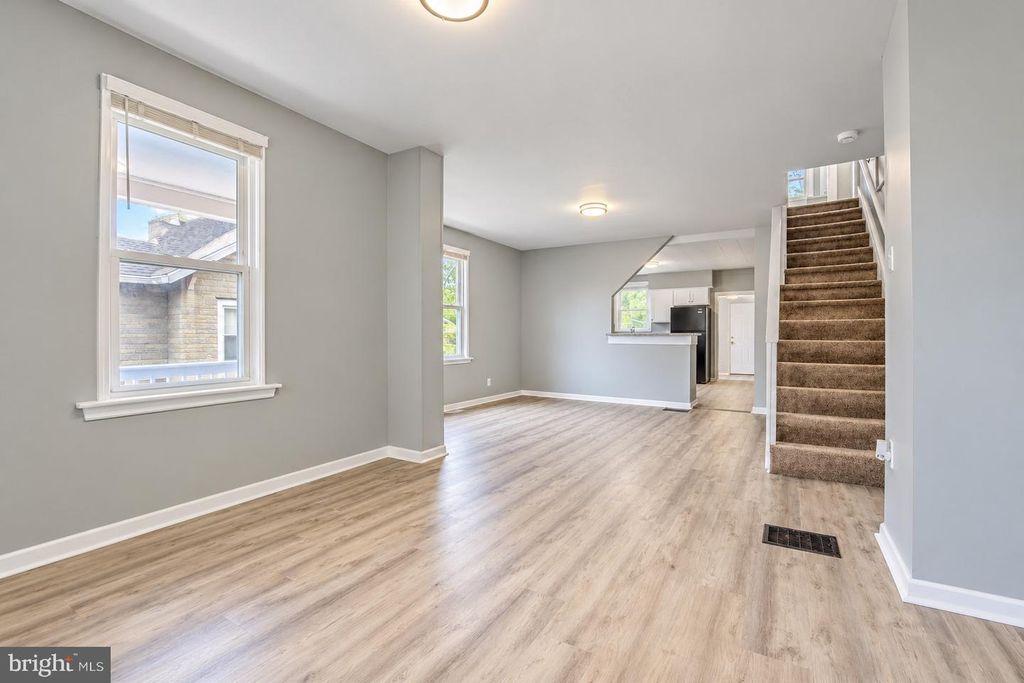 6 A STEWART AVE, DELRAN, NJ 08075 — photo 2
