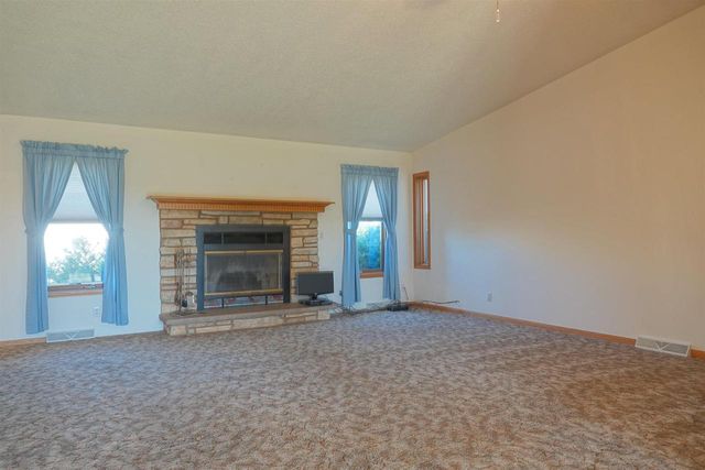 228749 CHESTNUT HILL LANE, Abbotsford, WI 54405