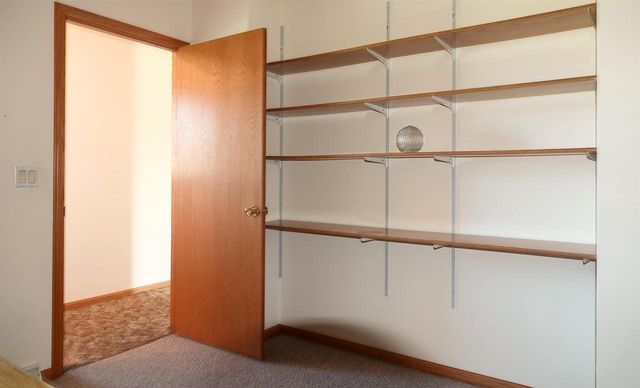 228749 CHESTNUT HILL LANE, Abbotsford, WI 54405