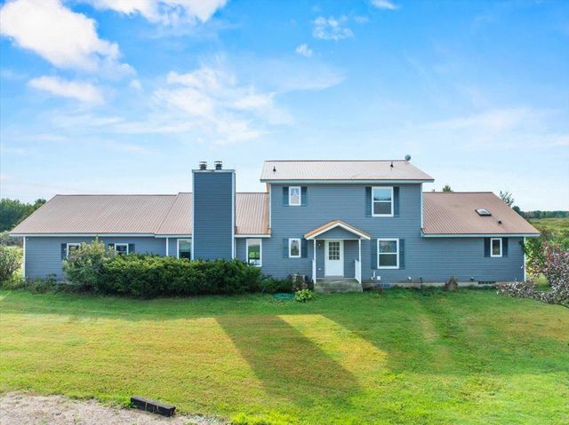 228749 CHESTNUT HILL LANE, Abbotsford, WI 54405