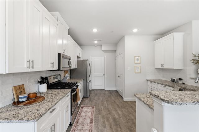 600 Hutchinson Lane, Lewisville, TX 75077