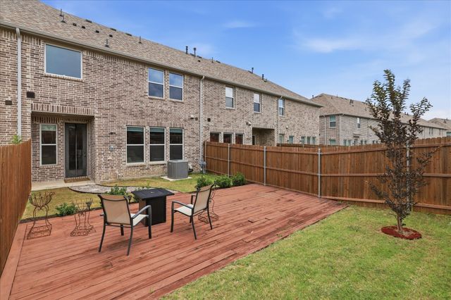 600 Hutchinson Lane, Lewisville, TX 75077