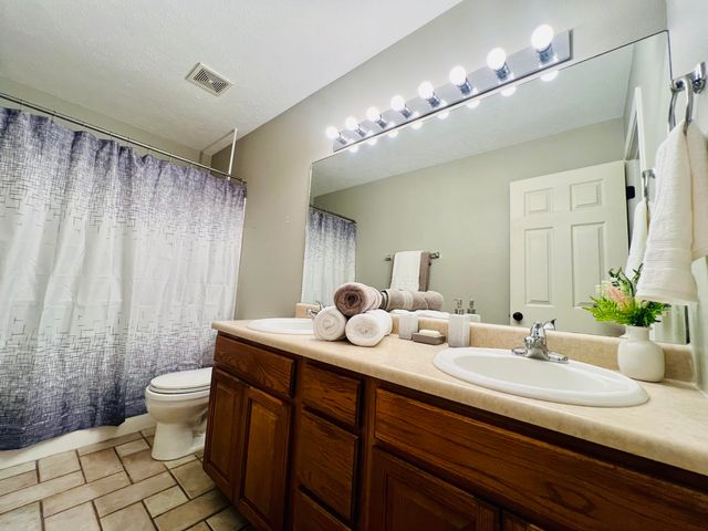 456 East Woodland Drive East Drive, Branson, MO 65616