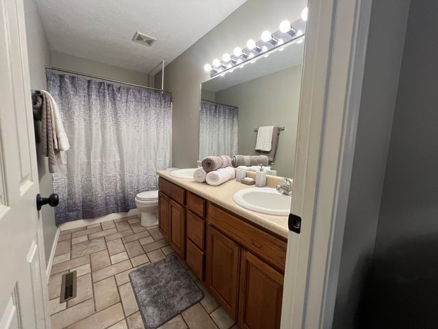 456 East Woodland Drive East Drive, Branson, MO 65616