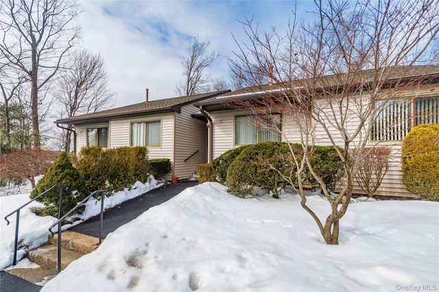 113 Village Road B, Yorktown Heights, NY 10598