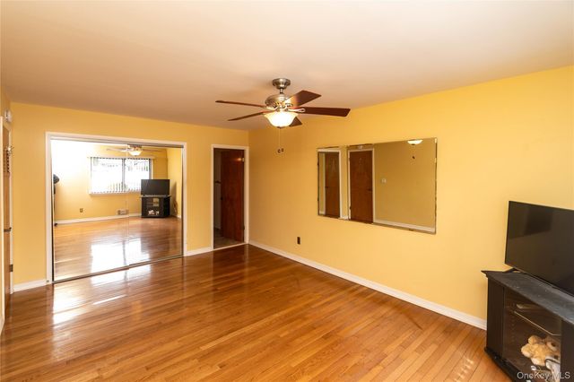 113 Village Road B, Yorktown Heights, NY 10598