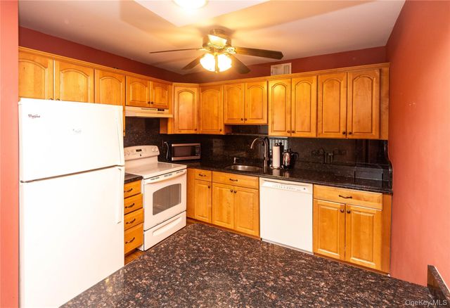 113 Village Road B, Yorktown Heights, NY 10598