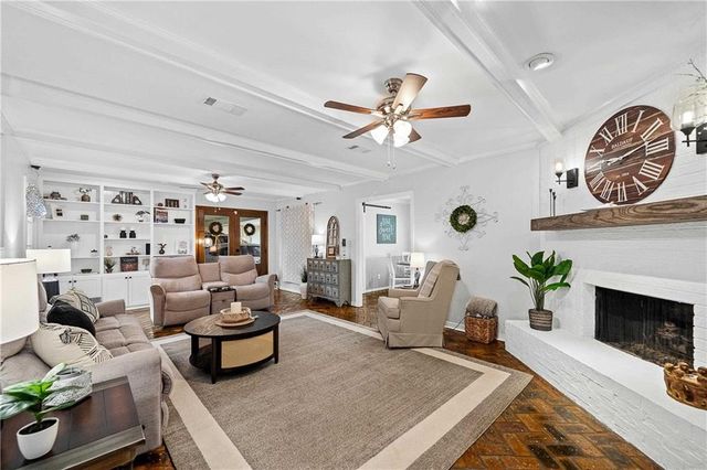 2805 Gaslight Lane, Mobile, AL 36695