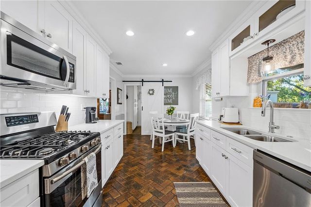 2805 Gaslight Lane, Mobile, AL 36695