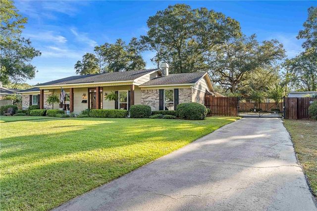 2805 Gaslight Lane, Mobile, AL 36695