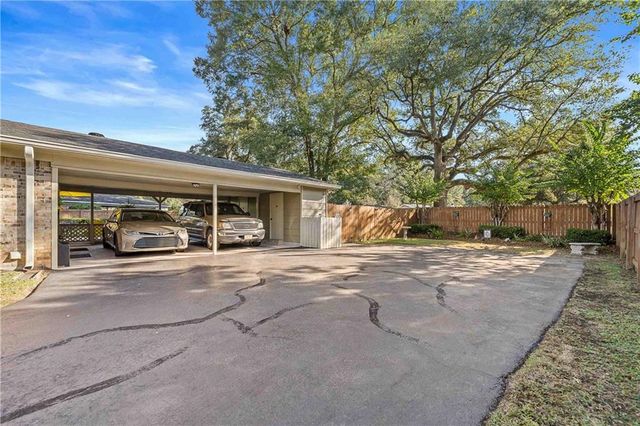 2805 Gaslight Lane, Mobile, AL 36695