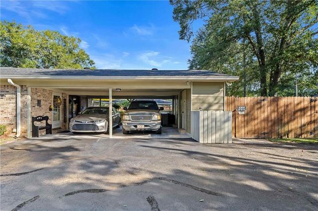 2805 Gaslight Lane, Mobile, AL 36695