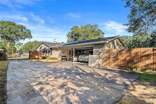 2805 Gaslight Lane, Mobile, AL 36695