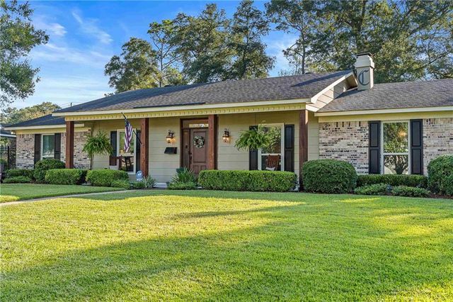 2805 Gaslight Lane, Mobile, AL 36695