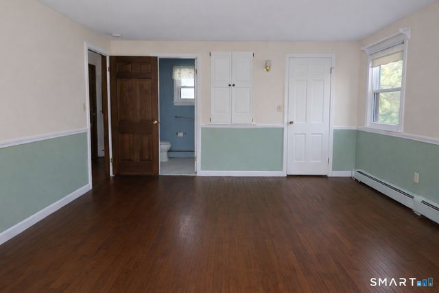 52 Great Ring Road, Newtown, CT 06482