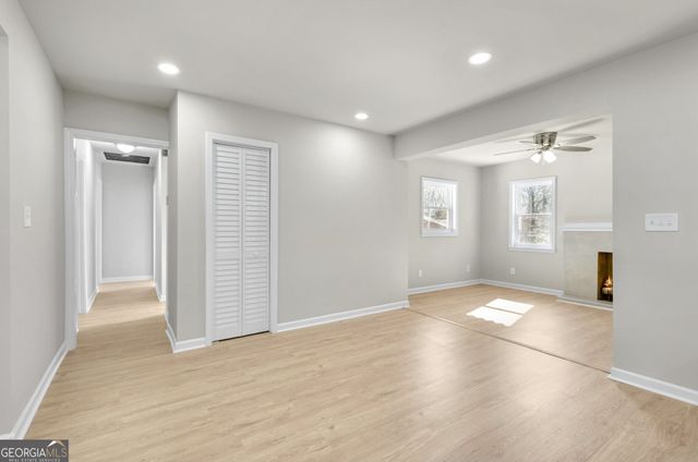 1963 Shepherd Circle SW, Atlanta, GA 30311