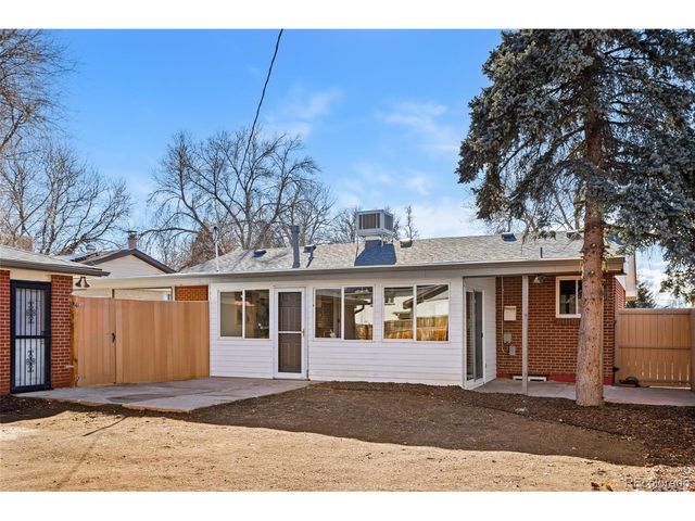 8140 Raleigh St, Westminster, CO 80031
