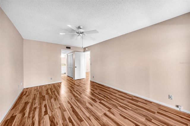 1088 BIRD BAY WAY 307, Venice, FL 34285