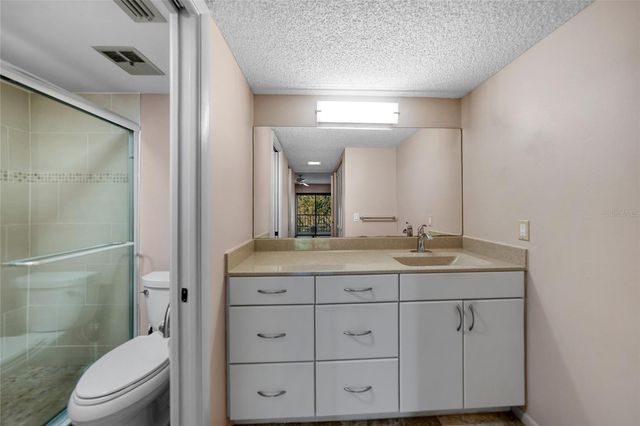 1088 BIRD BAY WAY 307, Venice, FL 34285