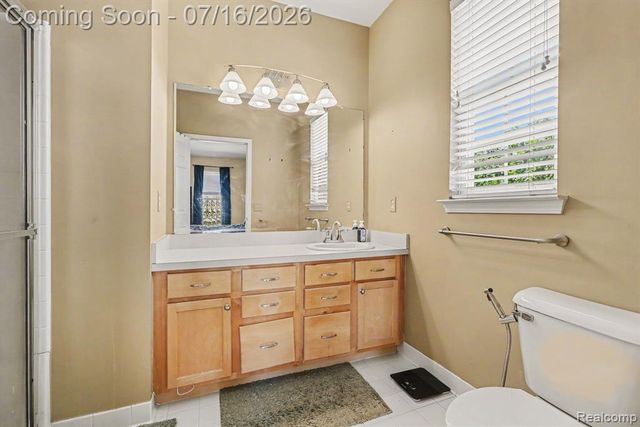 40489 Bay Harbor Lane, Canton, MI 48188