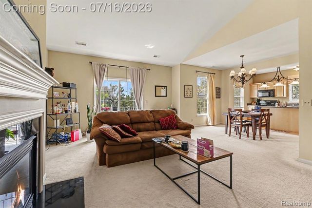 40489 Bay Harbor Lane, Canton, MI 48188