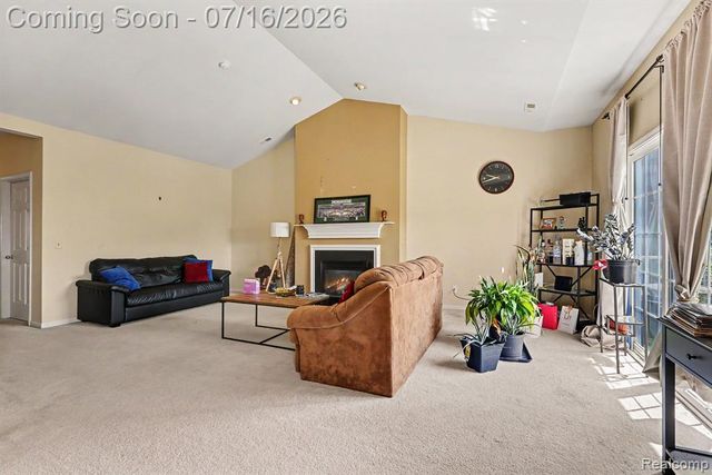 40489 Bay Harbor Lane, Canton, MI 48188