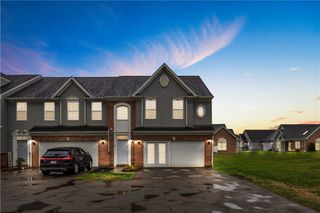 449 Country Club Dr 8, North Sewickley Twp, PA 16117