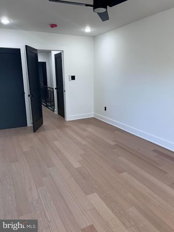 316 W EARLHAM TER, Philadelphia, PA 19144
