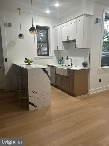 316 W EARLHAM TER, Philadelphia, PA 19144