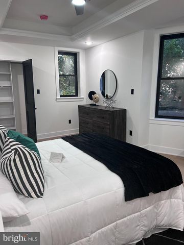 316 W EARLHAM TER, Philadelphia, PA 19144