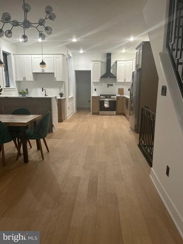 316 W EARLHAM TER, Philadelphia, PA 19144