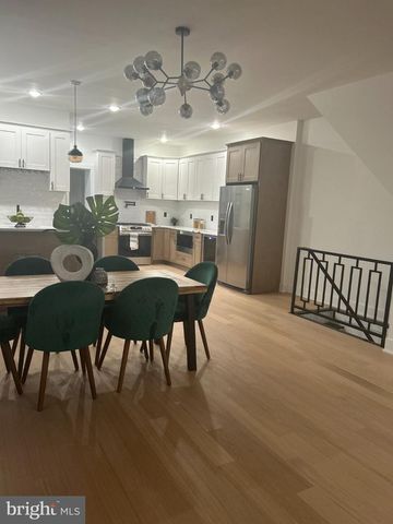 316 W EARLHAM TER, Philadelphia, PA 19144