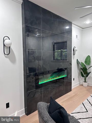 316 W EARLHAM TER, Philadelphia, PA 19144