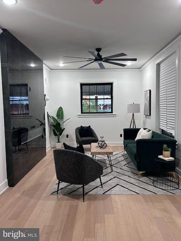 316 W EARLHAM TER, Philadelphia, PA 19144