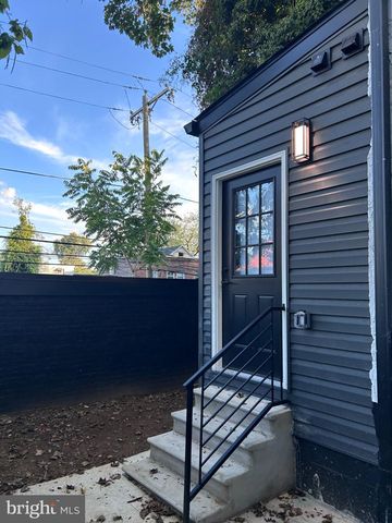 316 W EARLHAM TER, Philadelphia, PA 19144